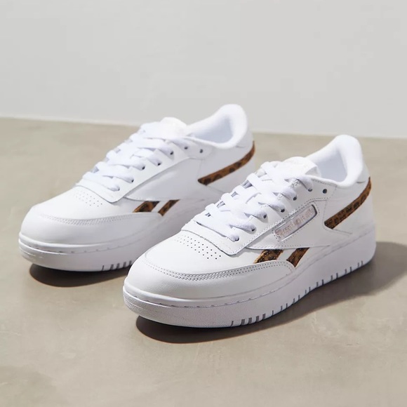 NWT Reebok Club C Double Geo Womens Sneaker - Picture 3 of 8